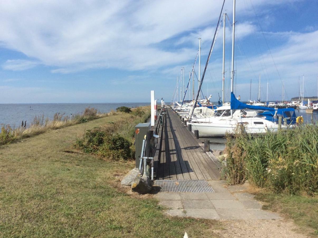 Lango Overnatning Exterior foto